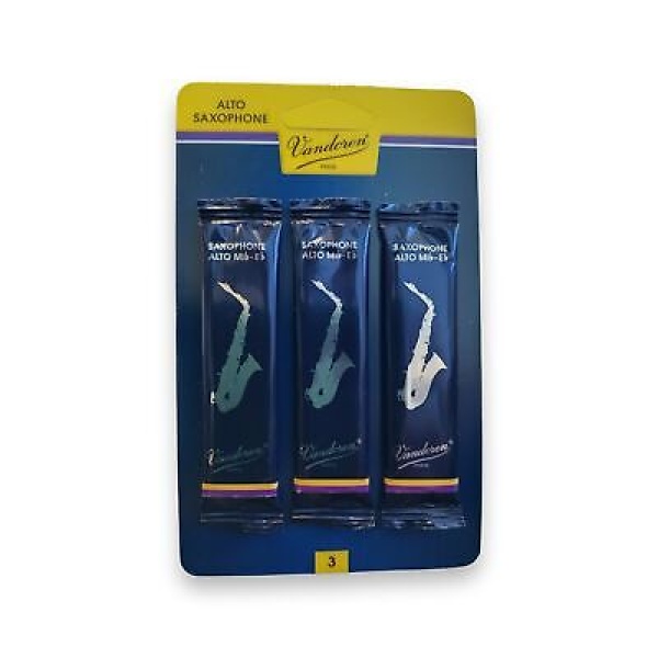 Vandoren Tradition Alto Saxophone Reeds. Strength 3 - 3 Pack (SR213/3V)