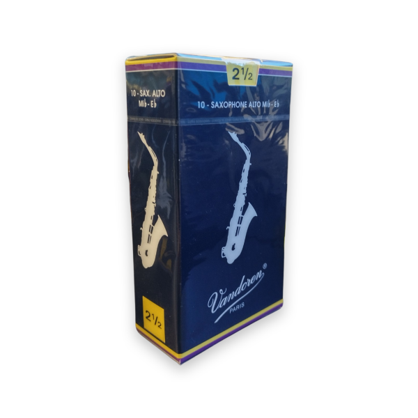 Vandoren Traditional Eb Alto Saxophone Reeds.  Strength 2 1/2.  Box of 10 Reed..